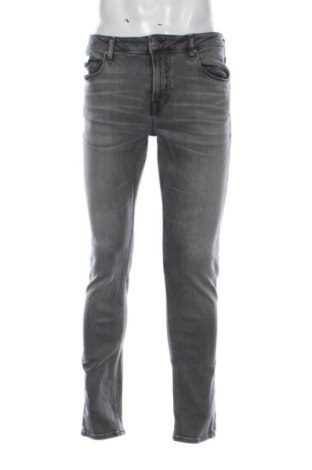 Мъжки дънки Guess, Размер L, Цвят Сив, Цена 41,00 €, #137432038