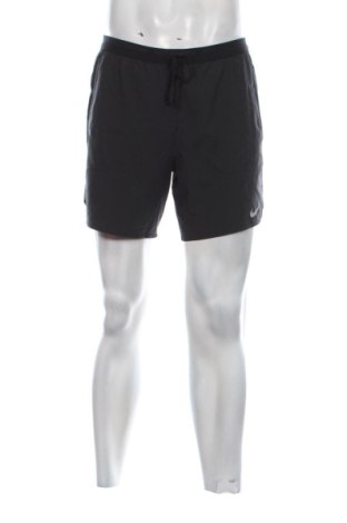 Męskie szorty Nike, Rozmiar M, Kolor Czarny, Cena 97,59 zł, #137413942