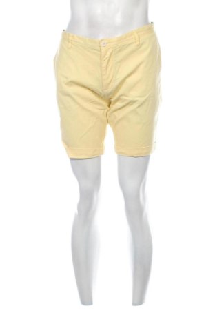 Мъжки къс панталон DKNY, Размер L, Цвят Жълт, Цена 41,00 €, #137293110