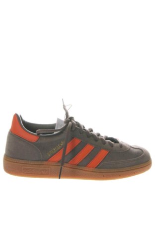 Мъжки обувки Adidas Originals, Размер 40, Цвят Многоцветен, Цена 104,81 €, #137449516