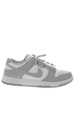 Férfi cipők
 Nike, Méret 44, Szín Sokszínű, Ár 32 739 Ft, #137444901