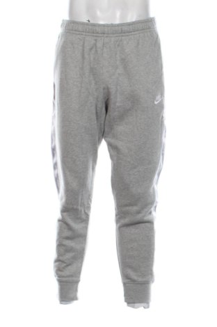 Pantaloni trening de bărbați Nike, Mărime L, Culoare Gri, Preț 302,99 Lei, #137390629