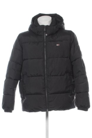 Мъжко яке Tommy Jeans, Размер XL, Цвят Черен, Цена 201,96 €, #137366387