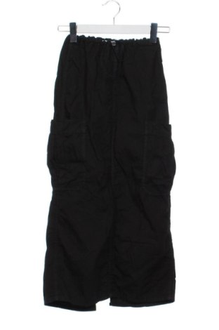 Spódnica Pull&Bear, Rozmiar XS, Kolor Czarny, Cena 32,26 zł, #137394617