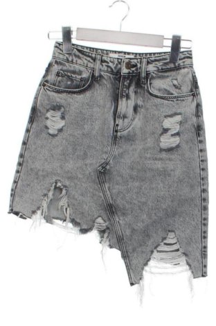 Spódnica Bershka, Rozmiar XXS, Kolor Szary, Cena 42,34 zł, #137407958
