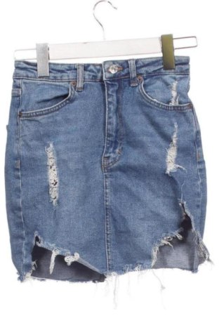 Spódnica Pull&Bear, Rozmiar XXS, Kolor Niebieski, Cena 42,34 zł, #137417289
