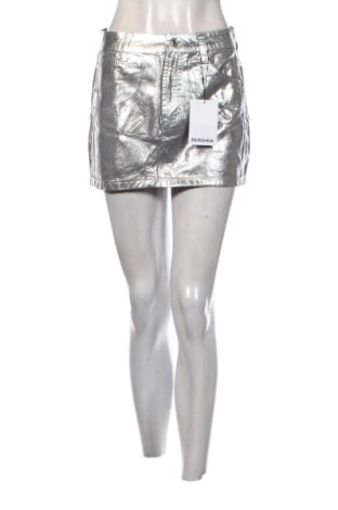 Φούστα Bershka, Μέγεθος S, Χρώμα Ασημί, Τιμή 16,99 €, #137390053