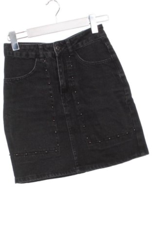 Fustă Reserved, Mărime S, Culoare Negru, Preț 66,00 Lei, #137402597
