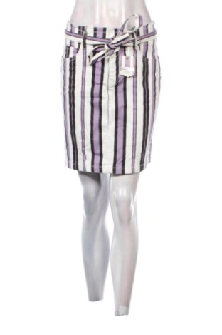 Пола Regular Denim, Размер M, Цвят Многоцветен, Цена 19,00 €, #137442680