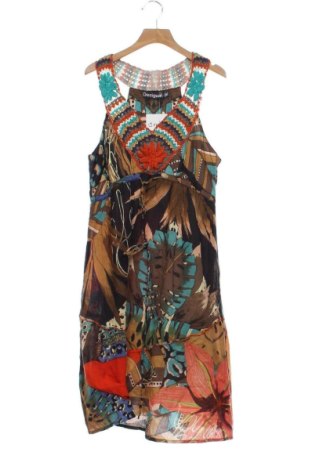 Sukienka Desigual, Rozmiar S, Kolor Kolorowy, Cena 245,18 zł, #137352122
