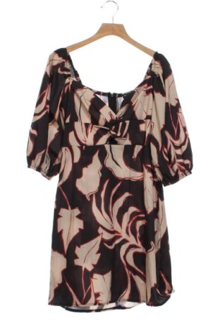 Rochie Trendyol, Mărime XS, Culoare Multicolor, Preț 129,00 Lei, #137379724