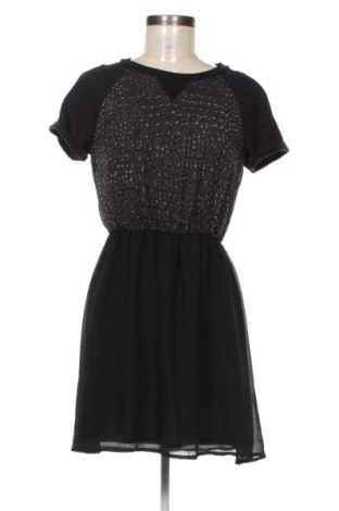 Рокля H&M, Размер S, Цвят Черен, Цена 17,00 €, #137404782
