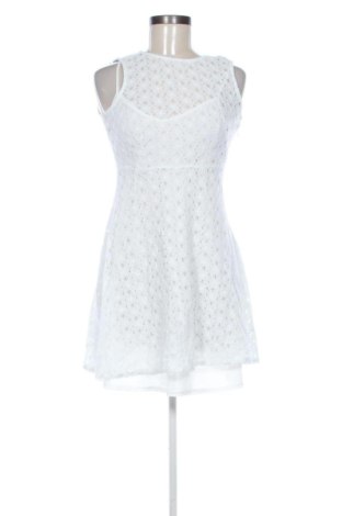 Sukienka Vero Moda, Rozmiar XS, Kolor Biały, Cena 42,34 zł, #137407415