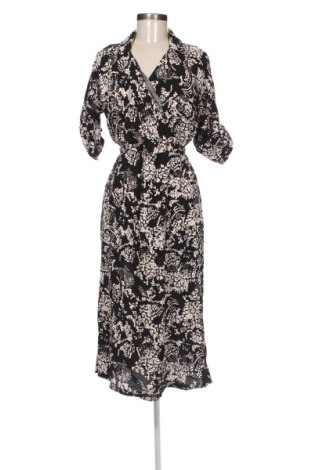 Sukienka Vero Moda, Rozmiar M, Kolor Kolorowy, Cena 76,20 zł, #137410212