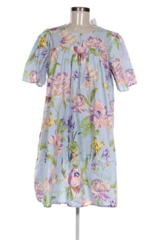 Rochie Sisters Point, Mărime M, Culoare Multicolor, Preț 63,00 Lei, #137417538