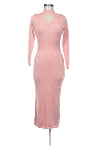 Rochie SHEIN, Mărime M, Culoare Roz, Preț 68,00 Lei, #137418502