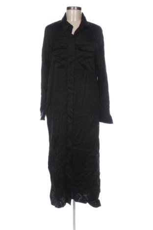 Šaty  Zara, Velikost XL, Barva Černá, Cena  1 043,00 Kč, #137423150