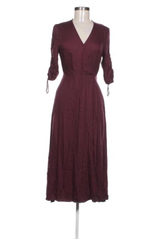 Sukienka Calvin Klein, Rozmiar S, Kolor Fioletowy, Cena 211,68 zł, #137425331