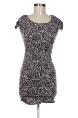 Šaty  H&M, Velikost XS, Barva Vícebarevné, Cena  315,00 Kč, #137427373