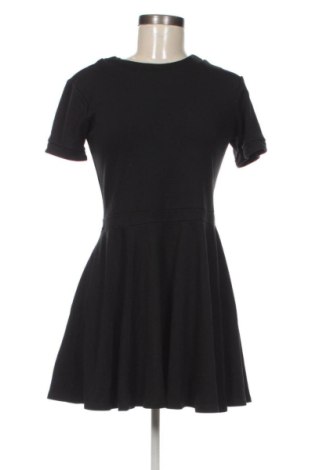 Рокля H&M, Размер S, Цвят Черен, Цена 10,00 €, #137429109