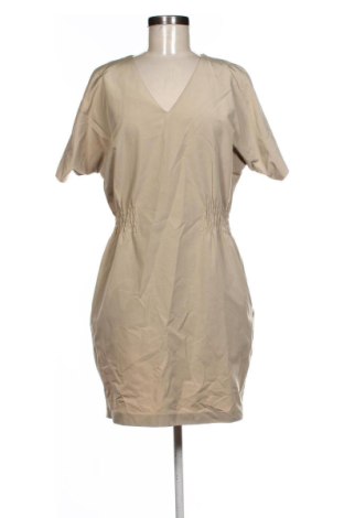 Rochie Reserved, Mărime M, Culoare Bej, Preț 110,35 Lei, #137435898