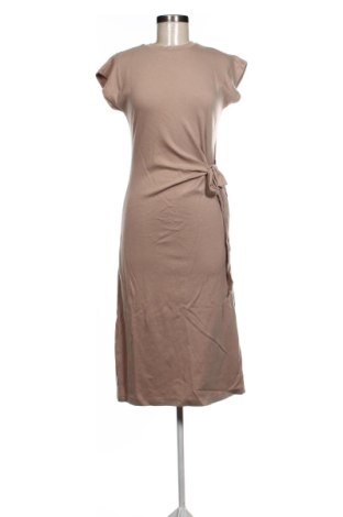 Rochie Sinsay, Mărime M, Culoare Bej, Preț 55,10 Lei, #137436267