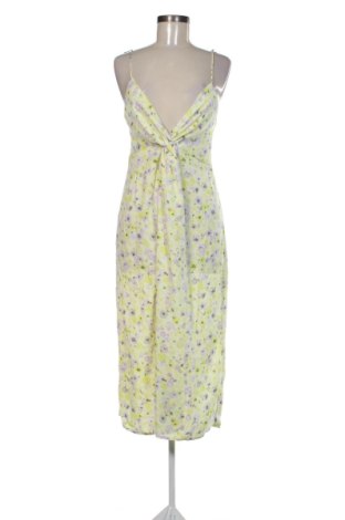 Рокля H&M, Размер M, Цвят Многоцветен, Цена 35,00 €, #137437856