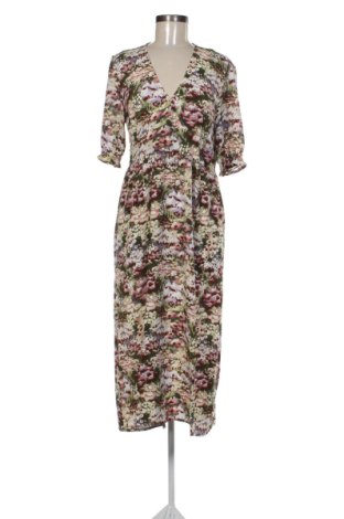 Рокля Monki, Размер L, Цвят Многоцветен, Цена 16,00 €, #137438348