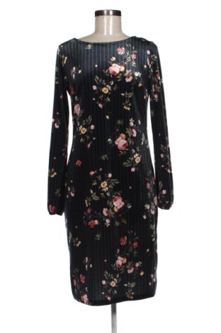 Kleid Body Flirt, Größe M, Farbe Mehrfarbig, Preis 12,32 €, #137440423