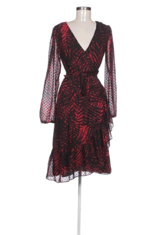 Рокля Guess, Размер S, Цвят Многоцветен, Цена 37,00 €, #137440884