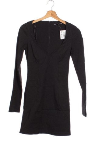 Рокля Zara, Размер XS, Цвят Черен, Цена 11,00 €, #137442761