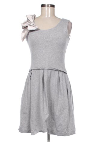 Sukienka Love Moschino, Rozmiar L, Kolor Szary, Cena 334,45 zł, #137450345