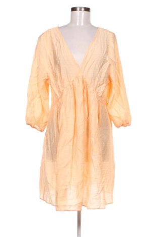 Ruha Unbranded, Méret M, Szín Narancssárga
, Ár 3 191 Ft, #137451578