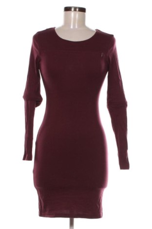 Rochie Cheap Monday, Mărime S, Culoare Mov, Preț 83,99 Lei, #137454457