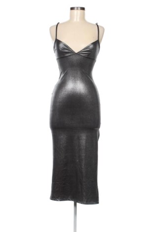 Šaty  Bershka, Velikost XS, Barva Stříbrná, Cena  536,00 Kč, #137458539