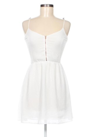 Sukienka Bershka, Rozmiar XS, Kolor Biały, Cena 65,33 zł, #137462669