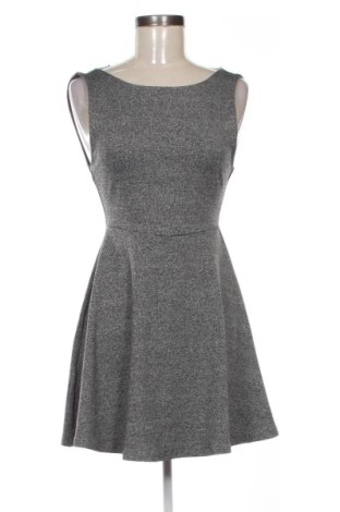 Sukienka H&M Divided, Rozmiar S, Kolor Szary, Cena 25,40 zł, #137408404