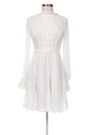 Sukienka Forever 21, Rozmiar S, Kolor Biały, Cena 29,84 zł, #137415467