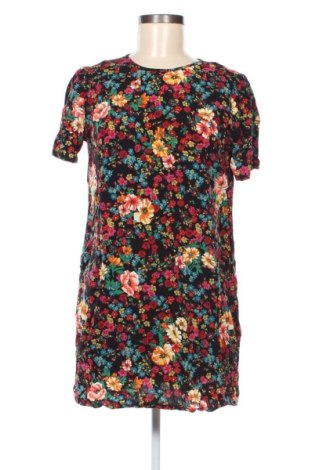Рокля Forever 21, Размер M, Цвят Многоцветен, Цена 7,81 €, #137420453