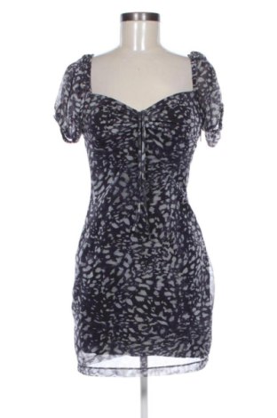 Kleid Trendyol, Größe S, Farbe Mehrfarbig, Preis 16,00 €, #137426369