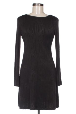 Рокля Vero Moda, Размер S, Цвят Черен, Цена 6,00 €, #137444139