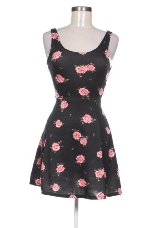 Рокля H&M, Размер S, Цвят Многоцветен, Цена 10,39 €, #137446526