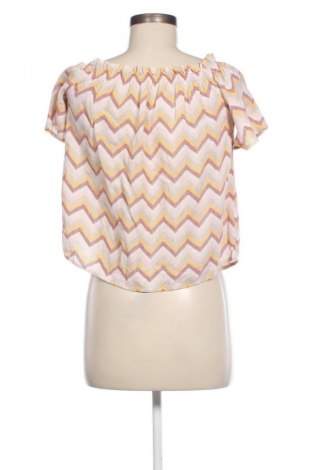 Γυναικεία μπλούζα C&A, Μέγεθος M, Χρώμα Πολύχρωμο, Τιμή 1,99 €