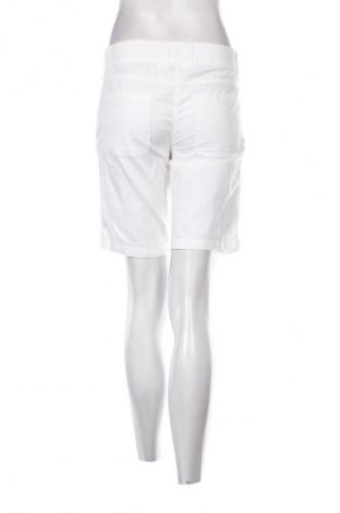 Дамски къс панталон Kangaroos, Размер S, Цвят Бял, Цена 2,55 €