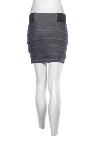 Spódnica Topshop, Rozmiar S, Kolor Niebieski, Cena 6,99 zł