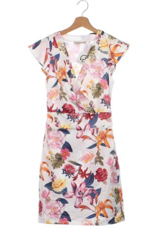 Šaty  Guess, Velikost XS, Barva Vícebarevné, Cena  1 929,00 Kč