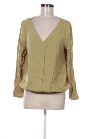 Damen Shirt Edc By Esprit, Größe L, Farbe Grün, Preis 2,99 €