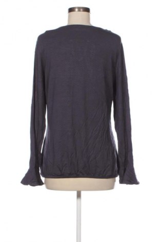 Damen Shirt Essentials, Größe S, Farbe Mehrfarbig, Preis 3,99 €
