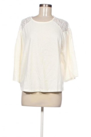 Дамска блуза Etam, Размер S, Цвят Бял, Цена 3,57 €