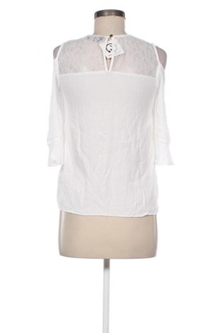 Bluzka damska F&F, Rozmiar S, Kolor Biały, Cena 22,47 zł